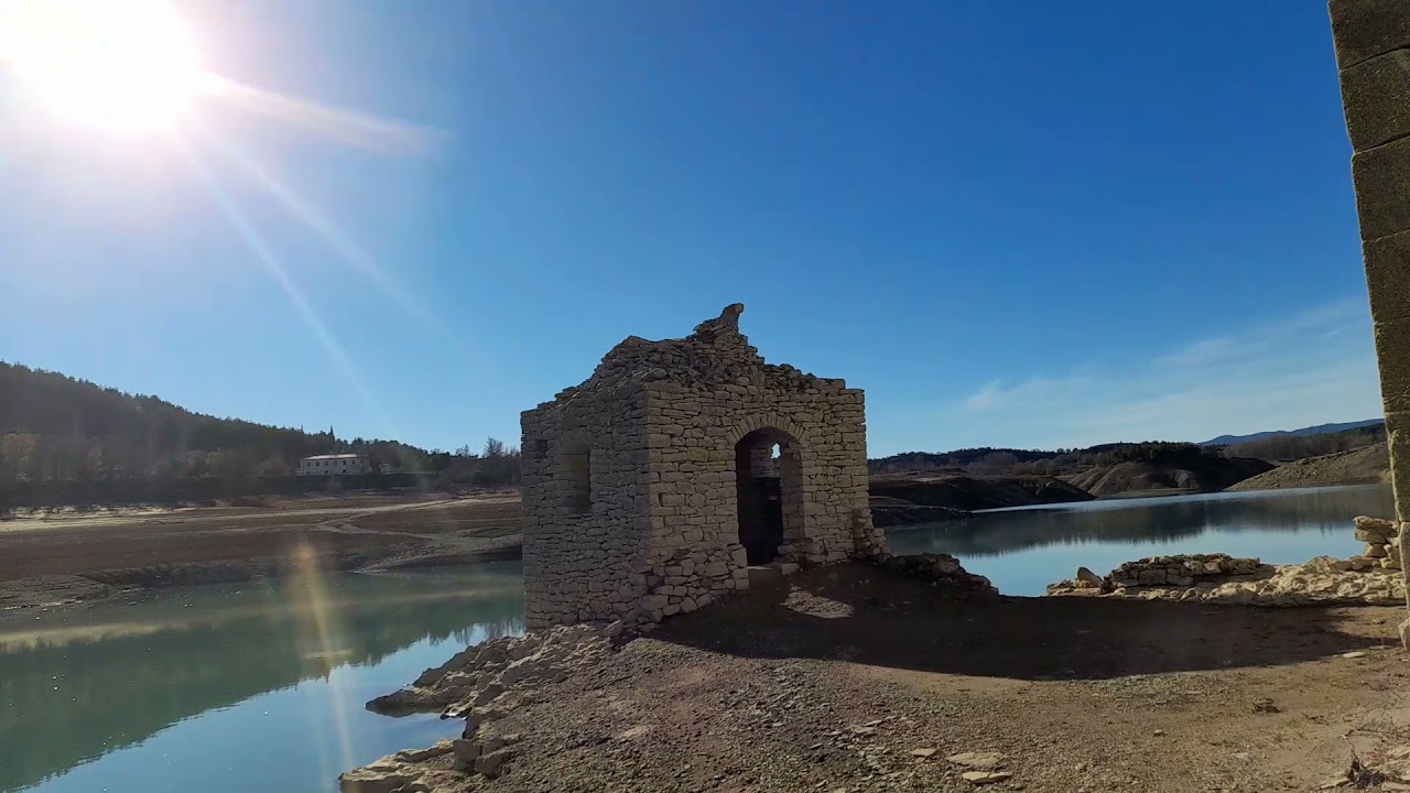 Antigua iglesia de Mediano.