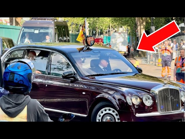 ROYAL FAMILY ARRIVE AT CHELSEA FLOWER SHOW AMIDST THRILLING CHINOOK FLYOVER class=