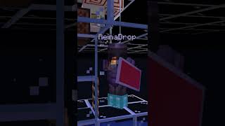 Parrot's new weapon is crazy 💀.#edit #unstableuniverse #unstablesmp #minecraft