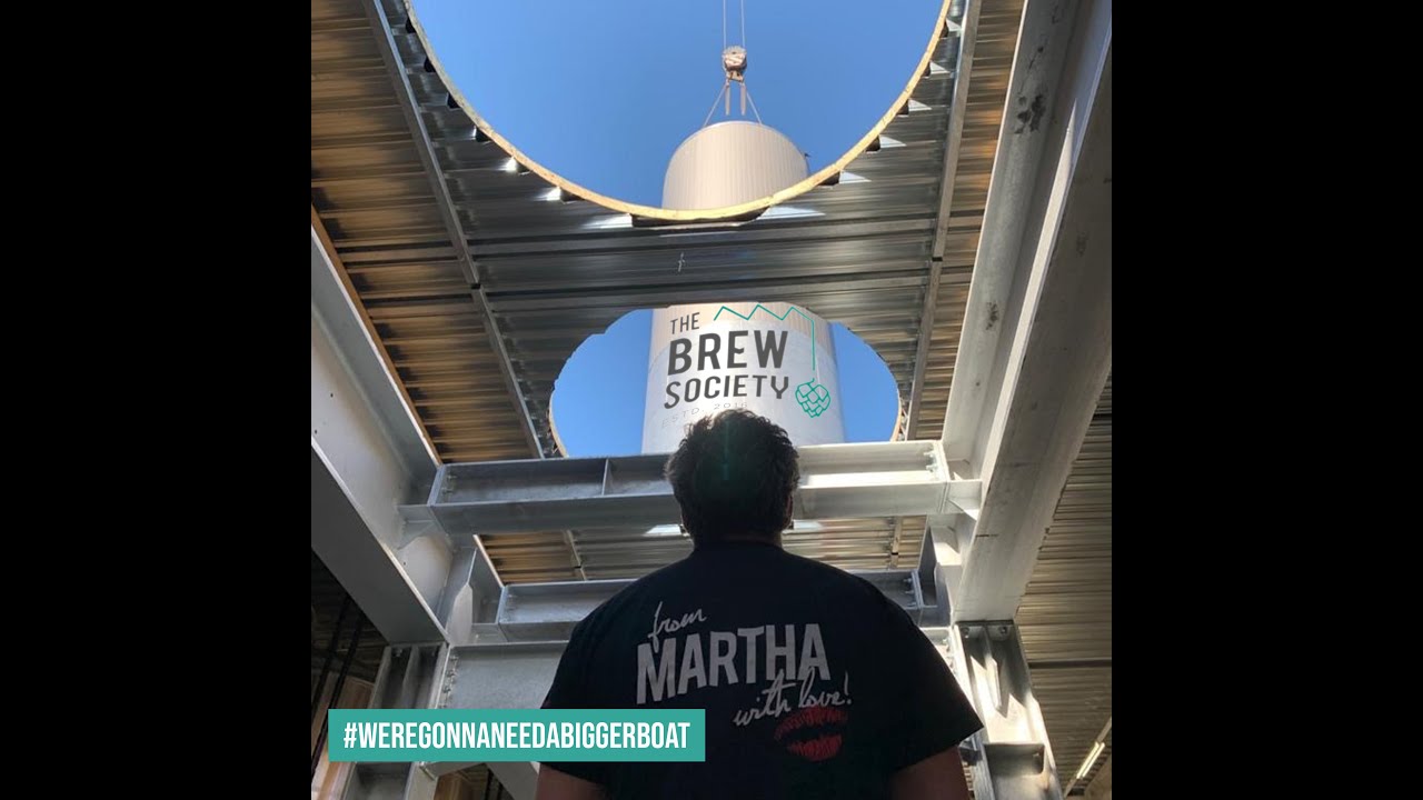 Installation of 600Hl fermentors timelapse