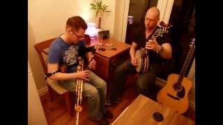 Ship in Full Sail, Frahers & The Mountain Road on Tenor Banjo and Uilleann Pipes chords