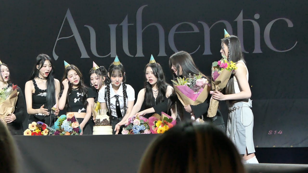 tripleS (트리플에스) LOVElution - Ment6 | 231014 1st World Tour [Authentic] in LA