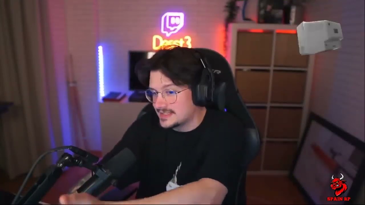 TRUCAZO reacciona a POGO (GUSTABO) #trucazo #desst3 #auronplay #spainrp #gta5 #twitch #imantado