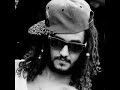 محمد فرج شعبان يقدم حسن شاكوش يغني كده يا قلبي