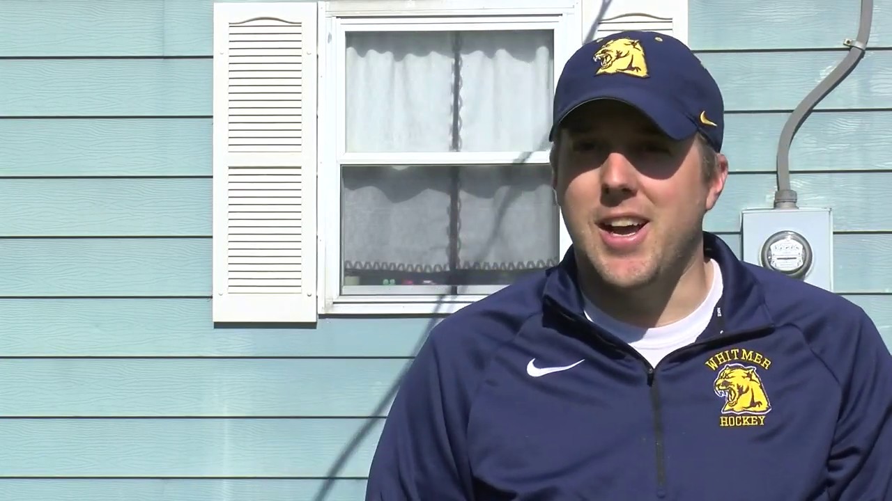 Whitmer hockey coach cooking meals for players to stay connected - YouTube