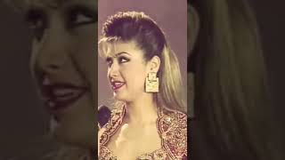 نوال الزغبي صاروخ الجمال ايام الصبا والفن الجميل مع المذيعه في خشبه المسرح #واتساب #فيسبوك