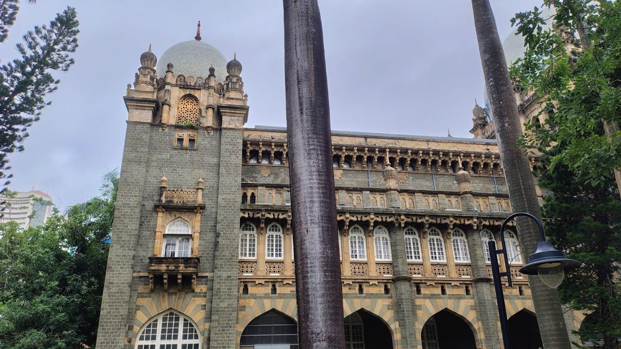 Exploring Chhatrapati Shivaji Maharaj Vastu Sangrahalaya | Mumbai Museum Vlog | Explore Diaries