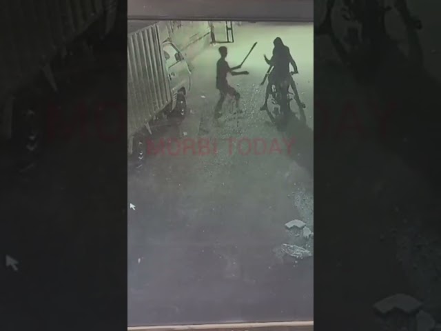 MORBI TODAY : મોરબીમાં કારના કાચ તોડતી ત્રિપુટીની ઓળખ અકબંધ, કાર્યવાહી કરવા લોકોની માંગ