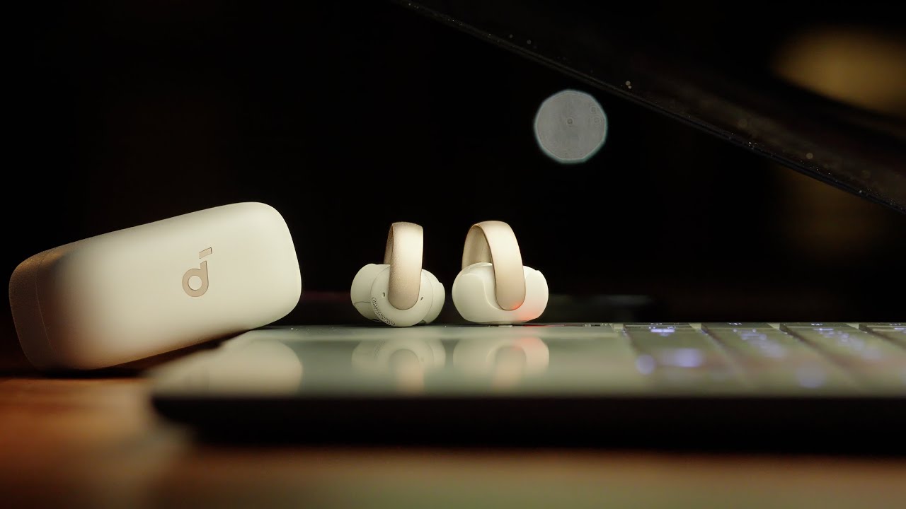 The Most Comfortable Earbuds In 2025! (soundcore AeroClip Open-Ear Earbuds)