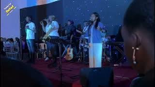 Deus é Um Artista - Ana Panzo (Concerto Intimista)