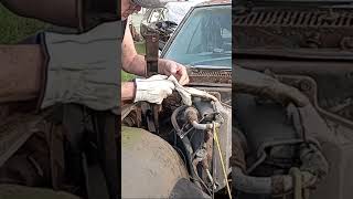 1966 Petty Blue Pontiac Bonneville removed hood hing please like and subscribe