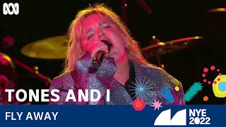 Tones and I - Fly Away | Sydney New Year's Eve 2022 | ABC TV + iview Resimi