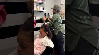 Download Lagu Haar haar laten doen in de salon MP3 Download Lagu Haar haar laten doen in de salon MP3