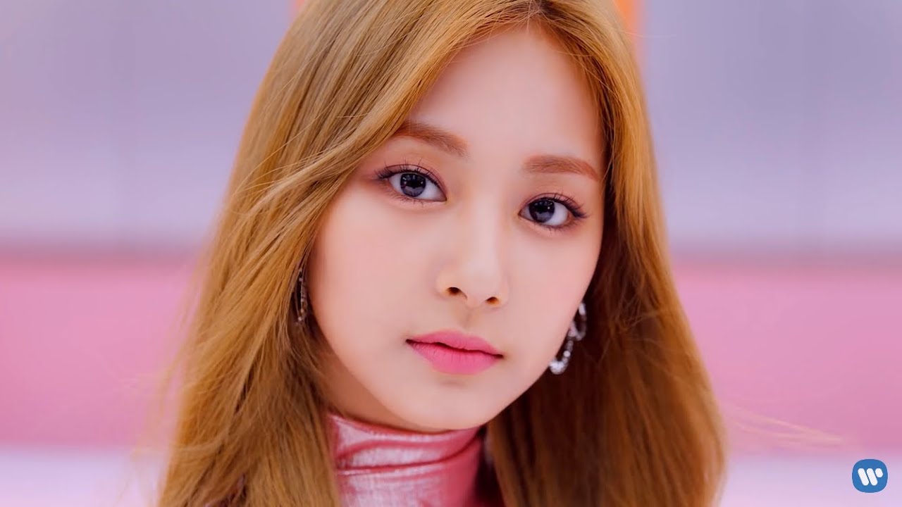 TWICE Fake & True MV but it's just when Tzuyu gets a solo or focus screen  time - YouTube