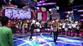 Video <span aria-label=