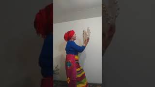 A Maranao Dance - Pagapir Fan Dance