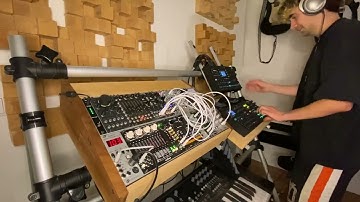 Live Modular Techno - 041 Performance with Digitakt Digitone 2 and Octatrack Improvised