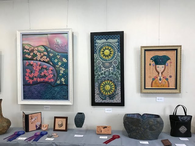 第26回 レザーアート研究会 革工芸作品展 - YouTube