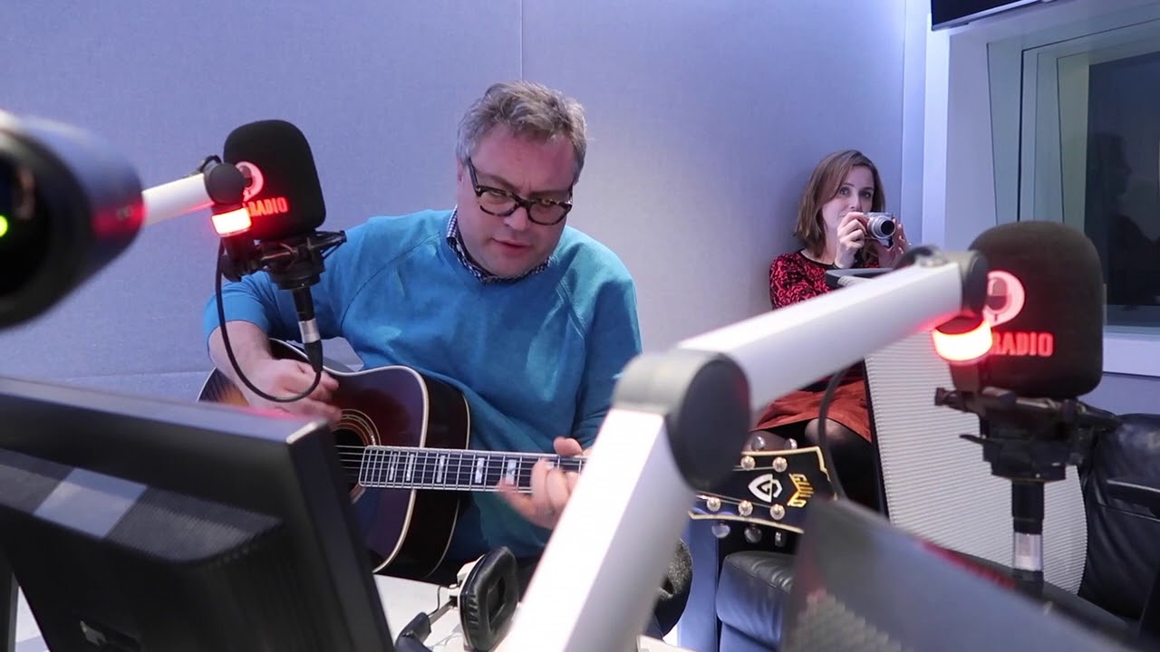 Steven Page Trio - Jane on The Late Night Alternative