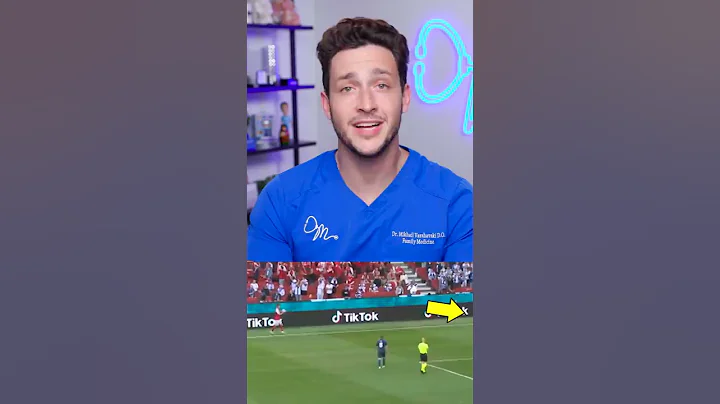 Doctor Reacts To Soccer Player's Heart Stopping Mid-Game - DayDayNews