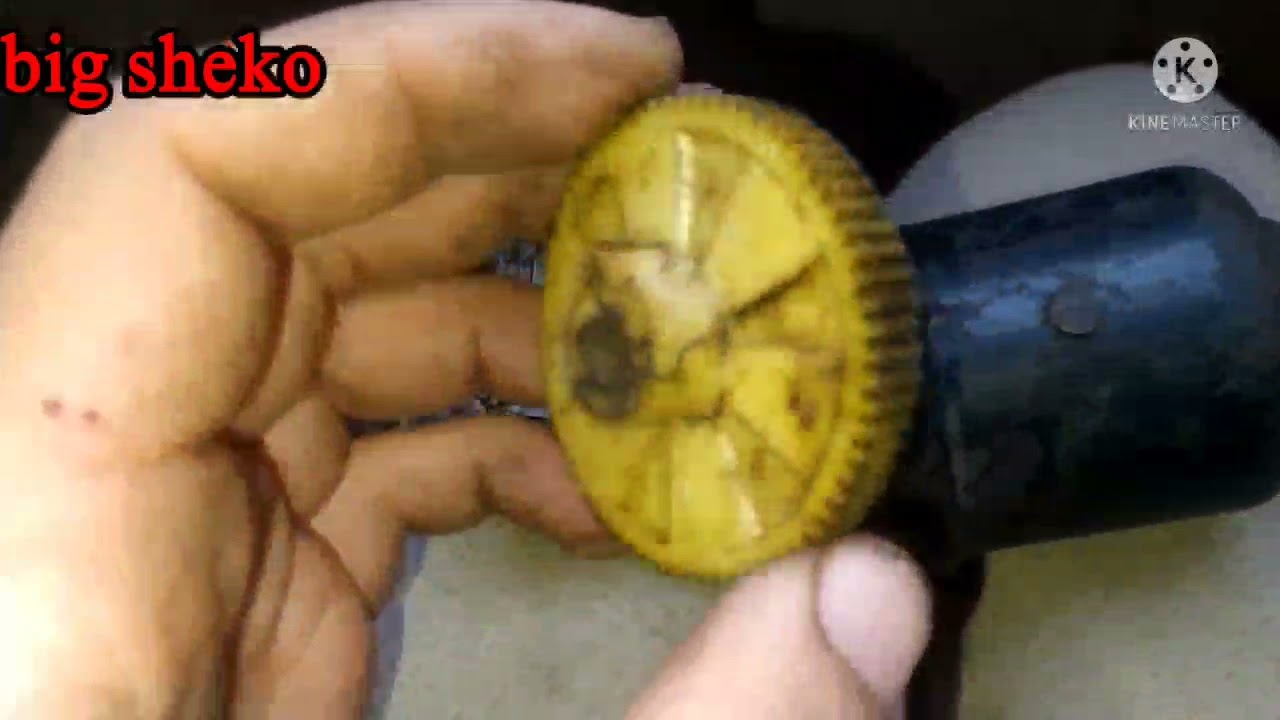 #مساحات#فيات١٢٨ لو موتور المساحات عندك بايظ اوعي ترمية ..صلحة في البيت.