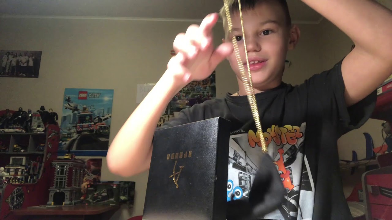 Распаковка подвески APORRO Улетающий Доллар