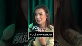 Empreender no Brasil: O SEGUNDO MAIOR SONHO do brasileiro (e o que NINGUÉM te conta)
No Brasil, a maioria das pessoas empreende por necessidade, buscando uma saída. Mas será que essa é a única forma de começar? A gente te mostra que, em países mais desenvolvidos, o empreendedorismo é uma escolha planejada, uma ferramenta para multiplicar a renda e alcançar a liberdade financeira. E sim, é um dos maiores sonhos do brasileiro, perdendo só para a casa própria. Mas cuidado: o sonho pode virar pesadelo se você não souber onde está pisando.
Empreender é arriscado, sim, mas é onde seu potencial de ganho pode explodir. Esqueça a ilusão de fazer seu próprio horário – você vai trabalhar muito mais! A diferença é que você define o seu teto, não um chefe. Quer saber como transformar esse risco em oportunidade e não cair nas armadilhas? A gente te dá a real, sem enrolação e com a dose de planejamento que seu bolso precisa. Prepare-se para a verdade que o banco não te conta e o seu chefe não quer que você saiba.
#Empreendedorismo #MePoupe #NathaliaArcuri #Financas #Dinheiro #RendaExtra #Negocios #LiberdadeFinanceira #EmpreenderNoBrasil #SonhoBrasileiro #ShortsBrasil Empreender no Brasil: O SEGUNDO MAIOR SONHO do brasileiro (e o que NINGUÉM te conta)