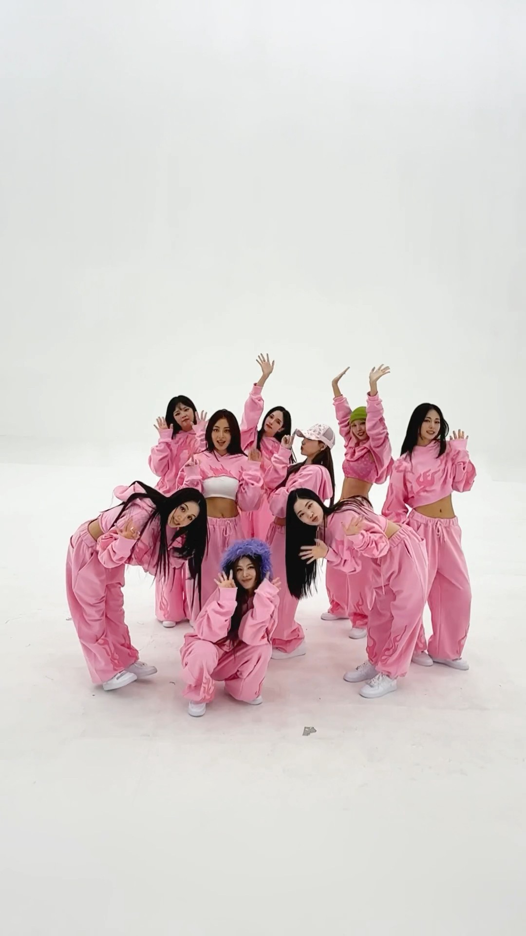 Live, Laugh, Love?#TWICE #트와이스 #STRATEGY