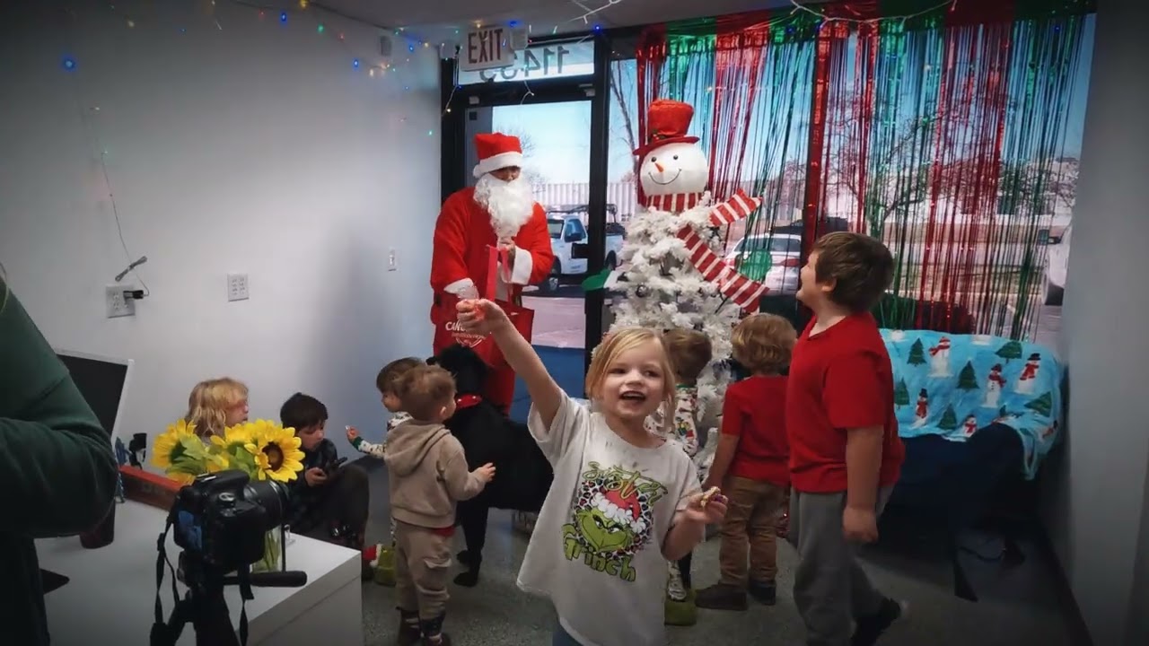 A special visit from Santa made our Gleam Team holiday party one to remember! 🎅