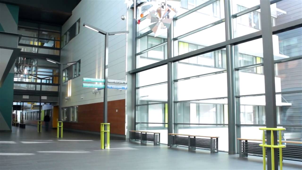 Y-talon rakentaminen ja käyttöönotto