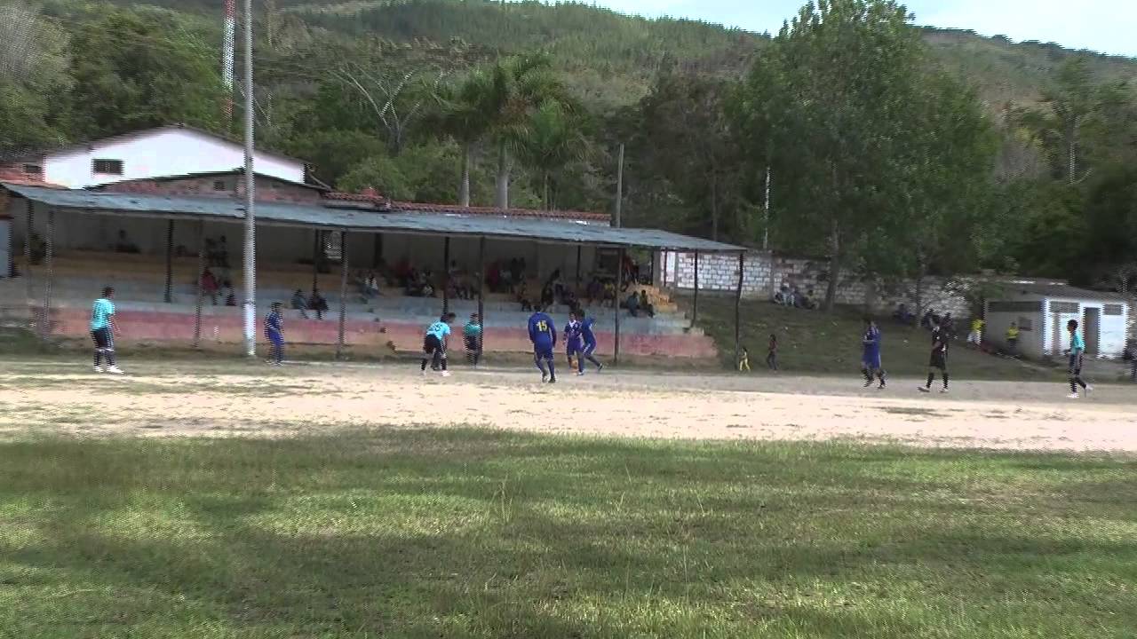 17/11/13 El Domingo 17 de noviembre finalizó la primera fase del campeonato de fútbol de mayores camera iphone 8 plus apk