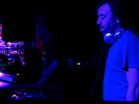 Benny Benassi VS. David Bowie- I Am A DJ