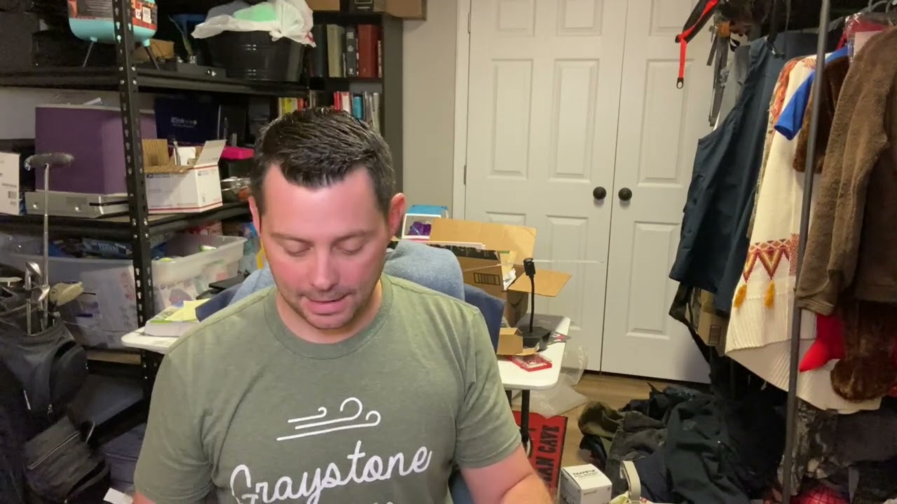 600W LED Flood Light, 60000LM Super Bright Outdoor Security Lights with Wider Lighting Angle