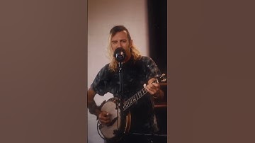 Thumbnail of Molly Tuttle & Golden Highway -  "Dooley's Farm" (Live)