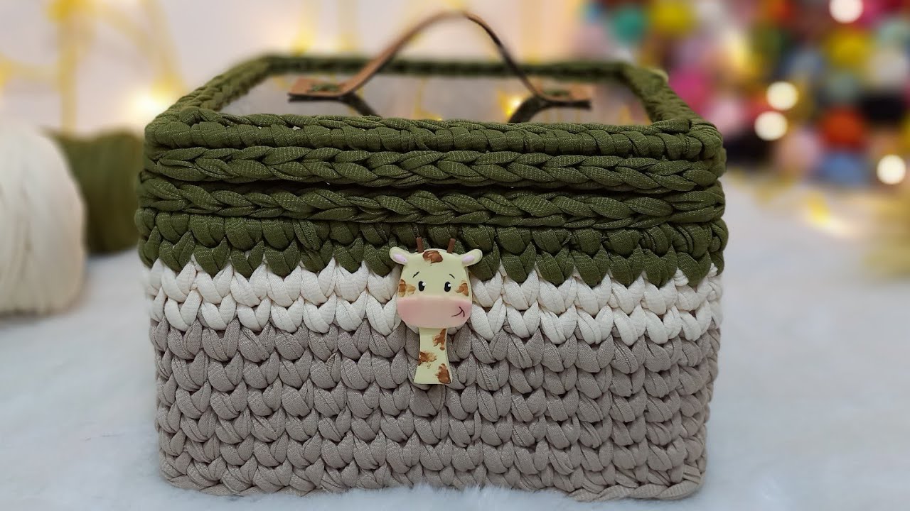 Farmacinha base de acrílico em croche feita com fio de malha/tema safari/materiais/preço de venda🤑