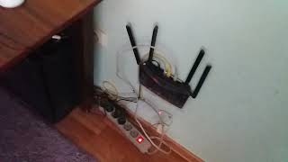 в университете на ПГС Промышленное и Гражданское Строительство учусь 1 курс черчу голову неподнять