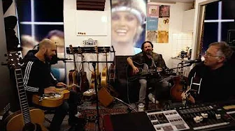 Acoustic Cover Let's get Physical Olivia Newton John Acoustic Cover Let's get Physical Olivia Newton John