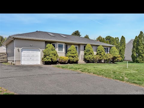 22 Donna Drive, Baiting Hollow, NY home video tour
