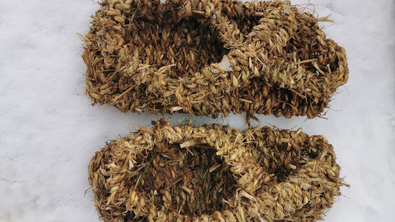 what kashmiri used to wear/ kashmirichappal/pulhor/kashmiri culture/traditional wear