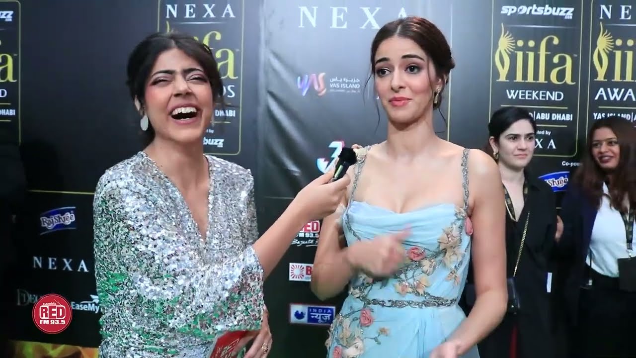 IIFA 2022 Ananya Pandey with RJ Karishma || Ananya Pandey makes a candid confession to RJ Karishma