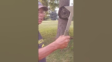 TOMAHAWK THURSDAY USING MY @wyatthines153  CUSTOM THROWING AXE #satisfying #shortsfeed #shortvideo