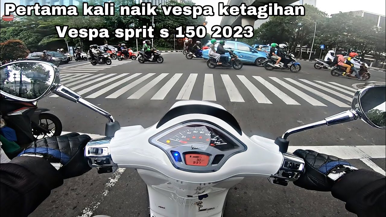 Первое впечатление от нового Vespa Sprint S150 2023 — не ожидал, что он будет таким комфортным