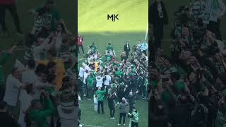 Bursasporlu futbolcular şampiyonluğu böyle kutladı. 🏆 #altligler #bursaspor #şampiyon