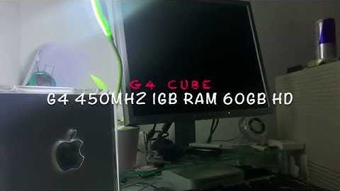Apple G4 Cube  - Booting MacOS  (Year 2000)