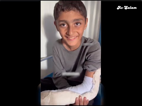 Palestinian Boy Reciting Surah Adh-Dhariyat (Verses 17-28) #palestine #islam #quran #foryou