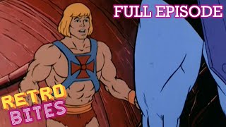 He-Man Fights Giant Lion Statue  | He-Man and Masters of The Universe | Retro Bites