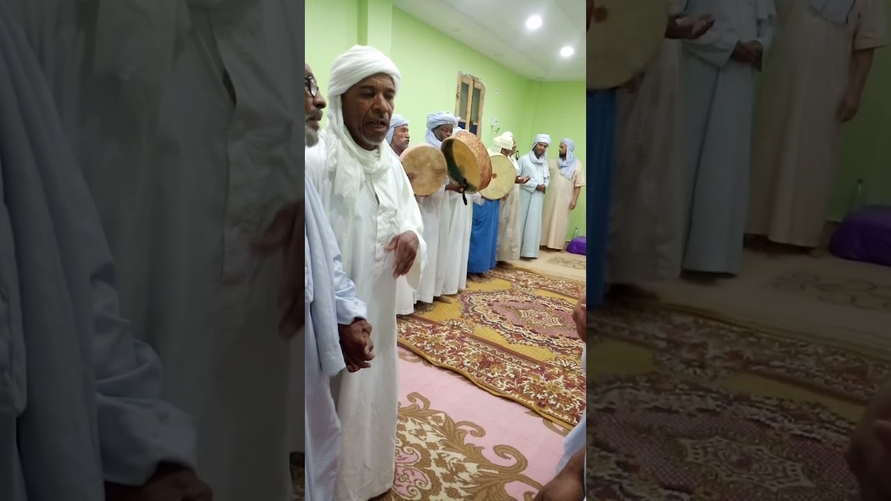 فرقة مولاي الطيب الوازني في مدرسة القرآنية بشروين مرحبا بيكم رشوق ياعبدالله رقص قلا ماتجده استمتع