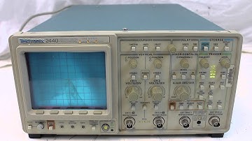 Tektronix 2440 Oscilloscope with issues