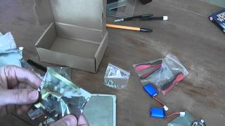 Super-X unboxing (Courtesy of Banggood)