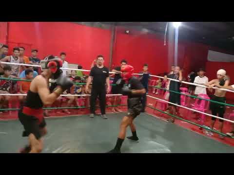 BODY AND FOOTWORK COMBINATION SPARRING PINOY AMATEUR BOXERS EXHIBITION ROUND 1